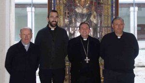 El obispo nombra tres nuevos canónigos para la catedral El obispo nombra tres nuevos canónigos para la catedral