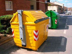 Casi 60.000 kilos de envases ligeros, en los contenedores amarillos Casi 60.000 kilos de envases ligeros, en los contenedores amarillos