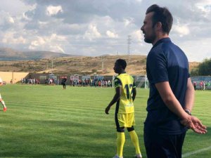 López Garai y Yeboah, sancionados con un partido López Garai y Yeboah, sancionados con un partido