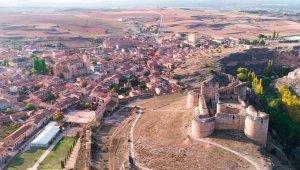 Berlanga de Duero cierra plazo para su feria de artesanía Berlanga de Duero cierra plazo para su feria de artesanía
