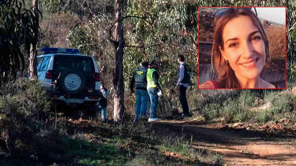 Minuto de silencio por la trágica muerte de la profesora Laura Luelmo Minuto de silencio por la trágica muerte de la profesora Laura Luelmo