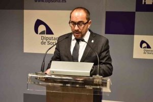 Rey: "Si hay una tendencia que preocupa es la de Vox" Rey: "Si hay una tendencia que preocupa es la de Vox"