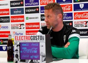 Torres: "el choque contra el Numancia será muy competido" Torres: "el choque contra el Numancia será muy competido"