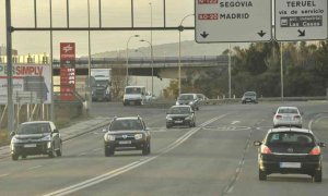 Sorprenden a conductora en sentido contrario en rotonda "Caballo Blanco" Sorprenden a conductora en sentido contrario en rotonda "Caballo Blanco"