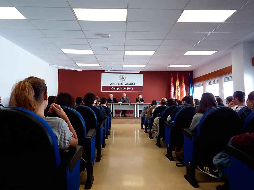 El campus presenta el programa de prácticas no laborales El campus presenta el programa de prácticas no laborales