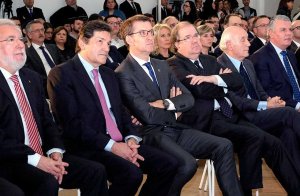 Herrera, Feijoó y Fernández apuestan por el Corredor Atlántico Herrera, Feijoó y Fernández apuestan por el Corredor Atlántico
