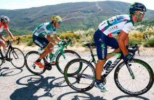 La Vuelta Ciclista sigue los pasos del Camino de Santiago La Vuelta Ciclista sigue los pasos del Camino de Santiago