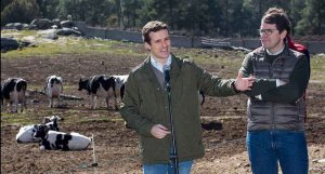 Podemos anima a Casado a invertir más energía en los ciudadanos Podemos anima a Casado a invertir más energía en los ciudadanos