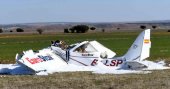 Fallecen dos hombres tras estrellarse una avioneta en Segovia Fallecen dos hombres tras estrellarse una avioneta en Segovia