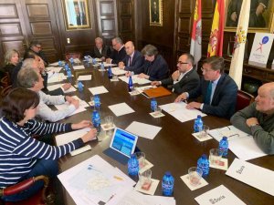 Una plataforma para impulsar corredor Soria-Torralba-Castejón Una plataforma para impulsar corredor Soria-Torralba-Castejón
