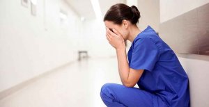 Las agresiones a sanitarios descienden un 9 por ciento en 2018 Las agresiones a sanitarios descienden un 9 por ciento en 2018