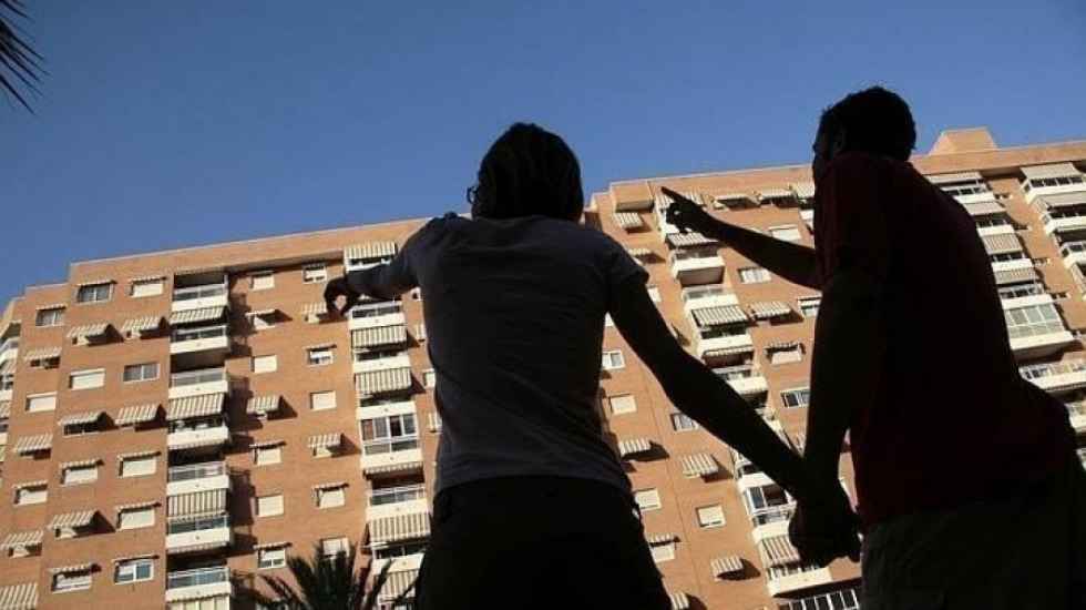 El precio de la vivienda desciende un 5,4 por ciento en la región El precio de la vivienda desciende un 5,4 por ciento en la región