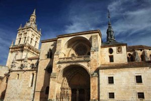 La Junta abre 368 monumentos en Semana Santa La Junta abre 368 monumentos en Semana Santa