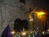 Veintiún pasos procesionan en el Santo Entierro en El Burgo Veintiún pasos procesionan en el Santo Entierro en El Burgo