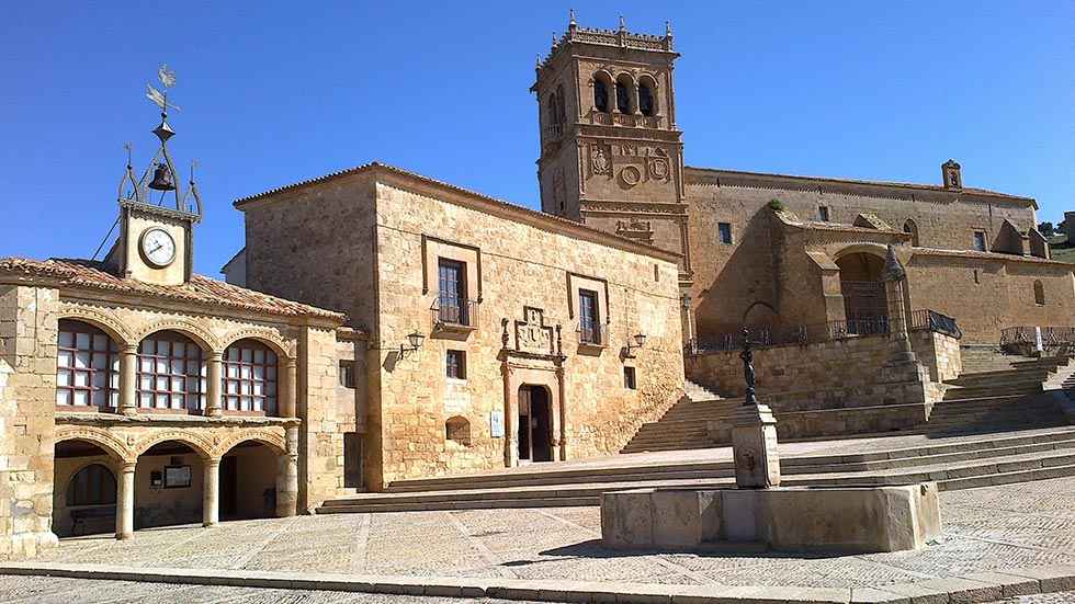 Visita guiada al Museo del Traje Visita guiada al Museo del Traje