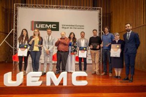 Apuesta por la innovación para transformar la educación Apuesta por la innovación para transformar la educación