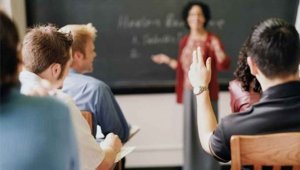"La "Escuela de Verano" ofrece 1.700 plazas para formar a docentes "La "Escuela de Verano" ofrece 1.700 plazas para formar a docentes