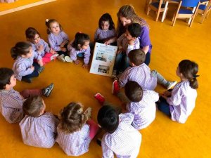 La Cámara recibe 85 solicitudes para la escuela "Gloria Fuertes" La Cámara recibe 85 solicitudes para la escuela "Gloria Fuertes"