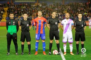 El Numancia recupera a Unai Medina para Oviedo El Numancia recupera a Unai Medina para Oviedo