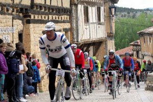 La Histórica de Abejar rememora el ciclismo clásico La Histórica de Abejar rememora el ciclismo clásico