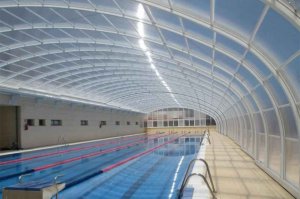 El PP compromete un sistema telescópico para la piscina municipal El PP compromete un sistema telescópico para la piscina municipal