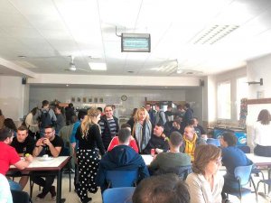 Desayuno informativo del PP con los universitarios del campus Desayuno informativo del PP con los universitarios del campus
