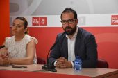 El PSOE denuncia que la nueva Junta se estrena con más cierres El PSOE denuncia que la nueva Junta se estrena con más cierres