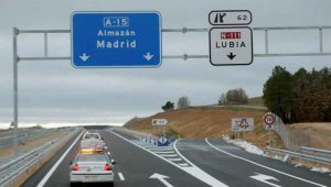 Investigados dos jóvenes por conducción temeraria en A-15 Investigados dos jóvenes por conducción temeraria en A-15