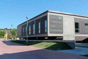 Una de cada tres plazas de Medicina, para estudiantes andaluces y extremeños Una de cada tres plazas de Medicina, para estudiantes andaluces y extremeños