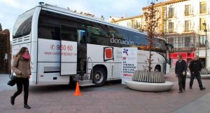 Donación de sangre en la plaza Mariano Granados Donación de sangre en la plaza Mariano Granados