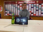 Guti: "el Numancia nos ha regalado un punto" Guti: "el Numancia nos ha regalado un punto"