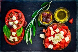 La dieta mediterránea atrae a alumnas japonesas a Soria La dieta mediterránea atrae a alumnas japonesas a Soria