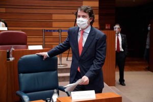 Mañueco señala al Gobierno en problema de ERTEs Mañueco señala al Gobierno en problema de ERTEs