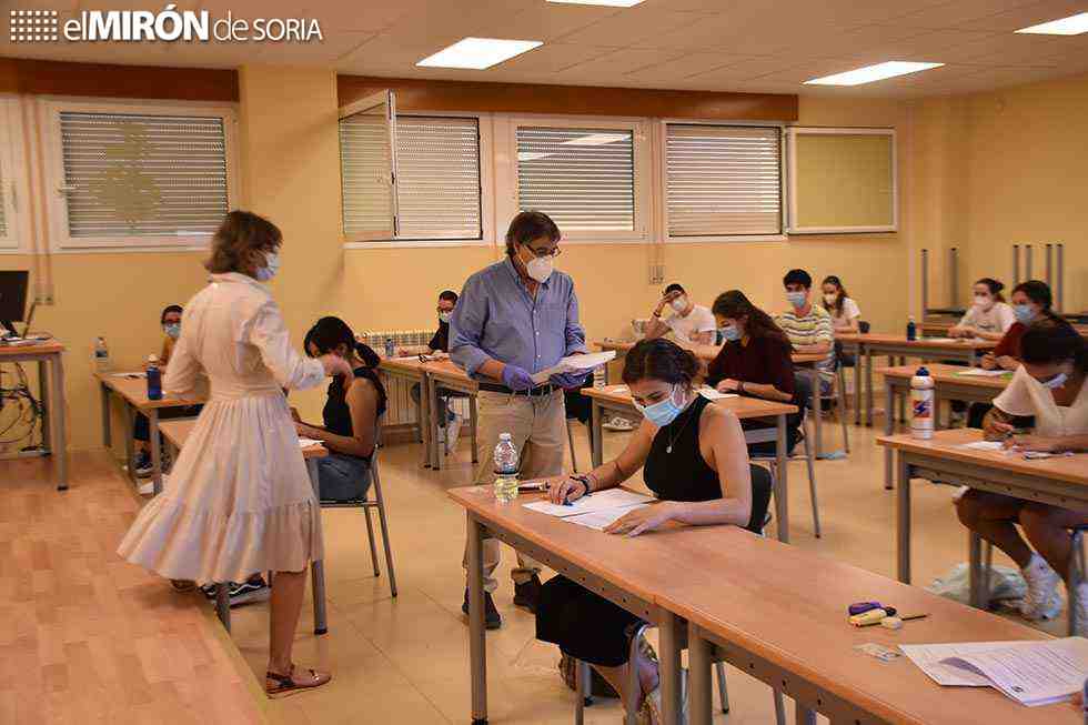 La mayoría de españoles pide control más exigente de Covid La mayoría de españoles pide control más exigente de Covid