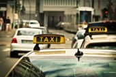 Facua analiza las tarifas de taxi