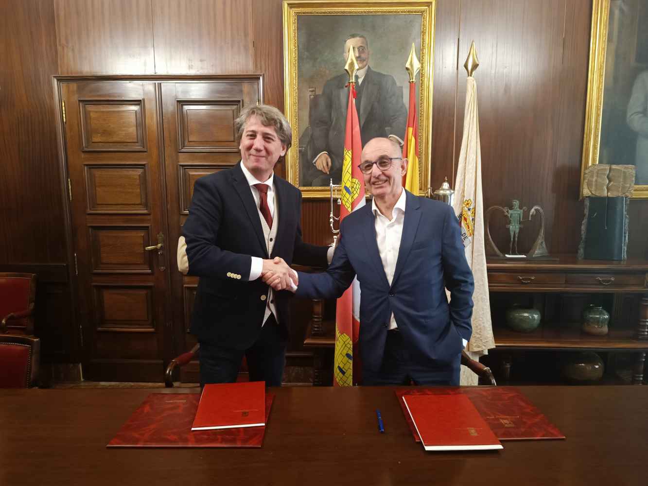 Una década de colaboración de Ayuntamiento e Iberaval