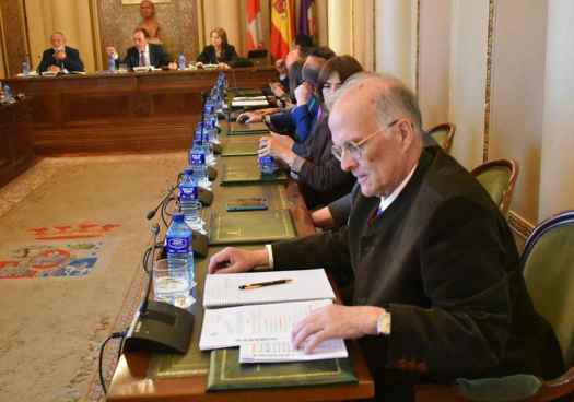 Diputación aprueba modificación de 24,4 millones y liquidación de cuentas 2025