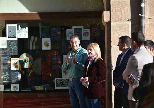 El instituto Machado, de Soria, inaugura exposición 