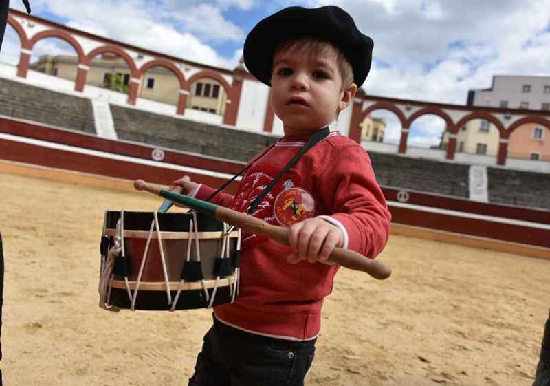 Muestra de música de gaitas y percusión tradicional en Soria