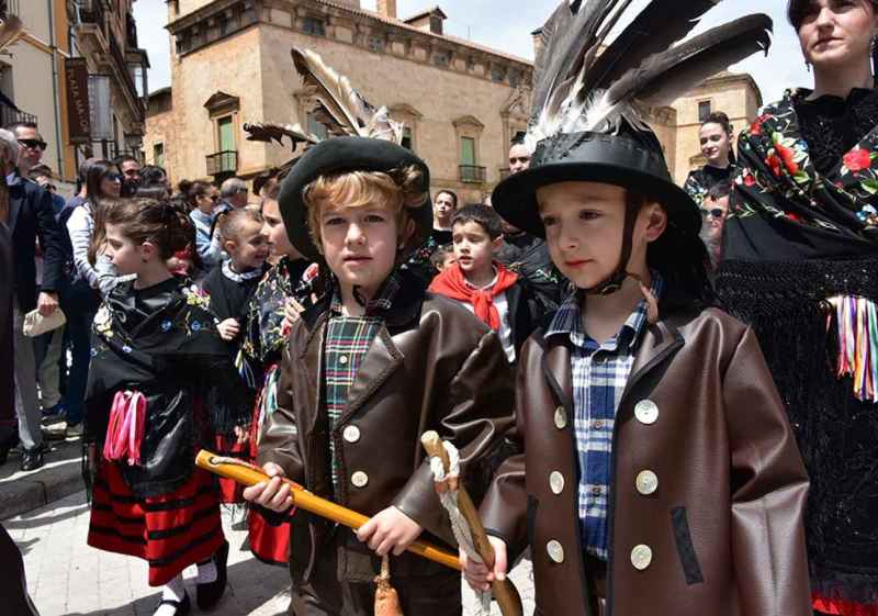 Almazán procesiona a San Pascual Bailón