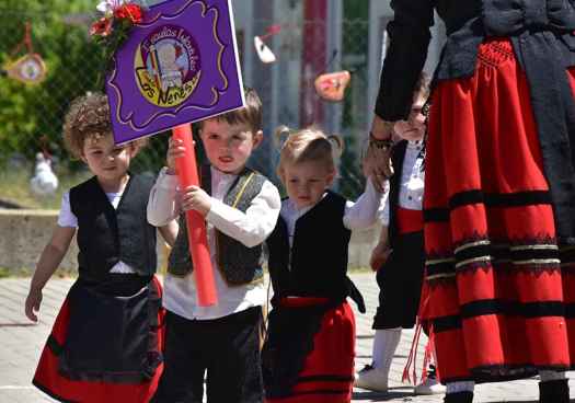 Los niños del centro infantil Gloria Fuertes, de Soria, celebran el domingo de Calderas