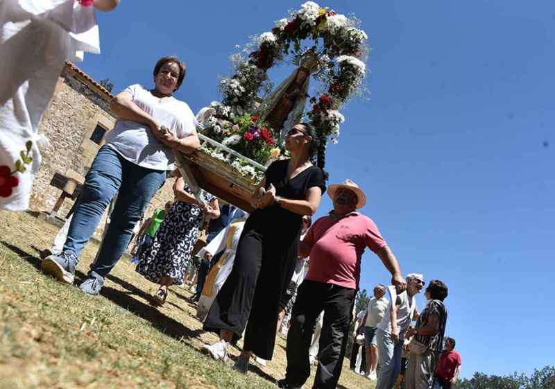 Almarza y San Andrés de Soria celebran la romería de los Santos Nuevos