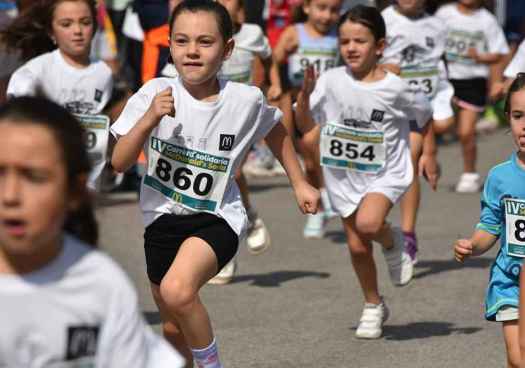 Los niños corren por la causa solidaria de Mc Donald´s en Soria